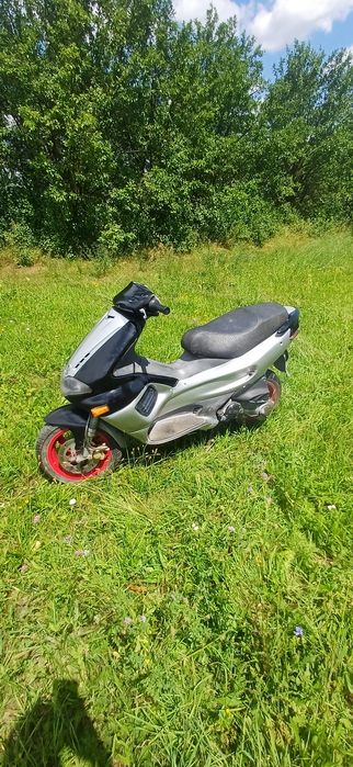 Vand scuter gilera runner