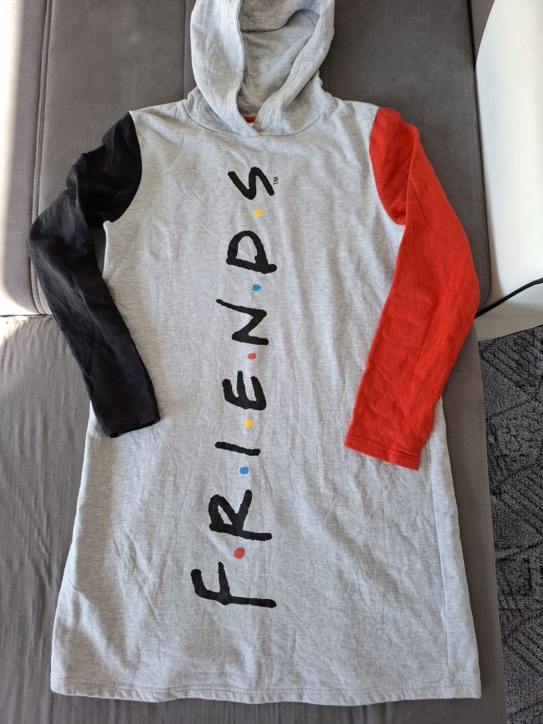 Нова тениска и рокля на Friends. UK размер: 8