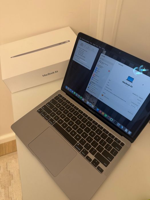 продам макбук air m1