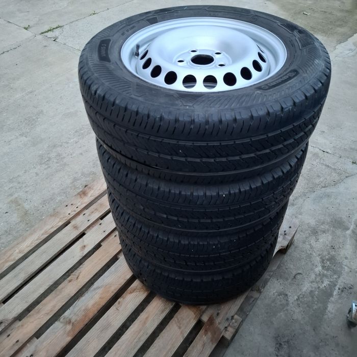 Cauciucuri vara cu jante din tabla