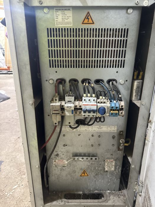 UPS 30 kVA profesional