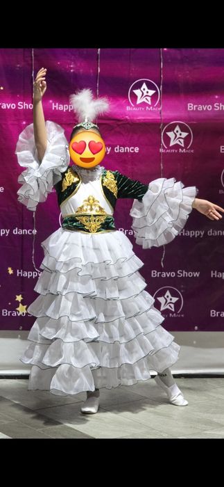 Национальное казахское платье