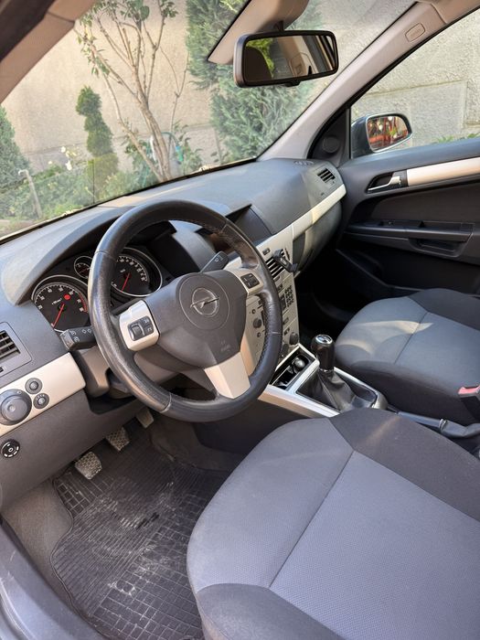 Vand opel astra H 1.6 benzina+GPL 2008