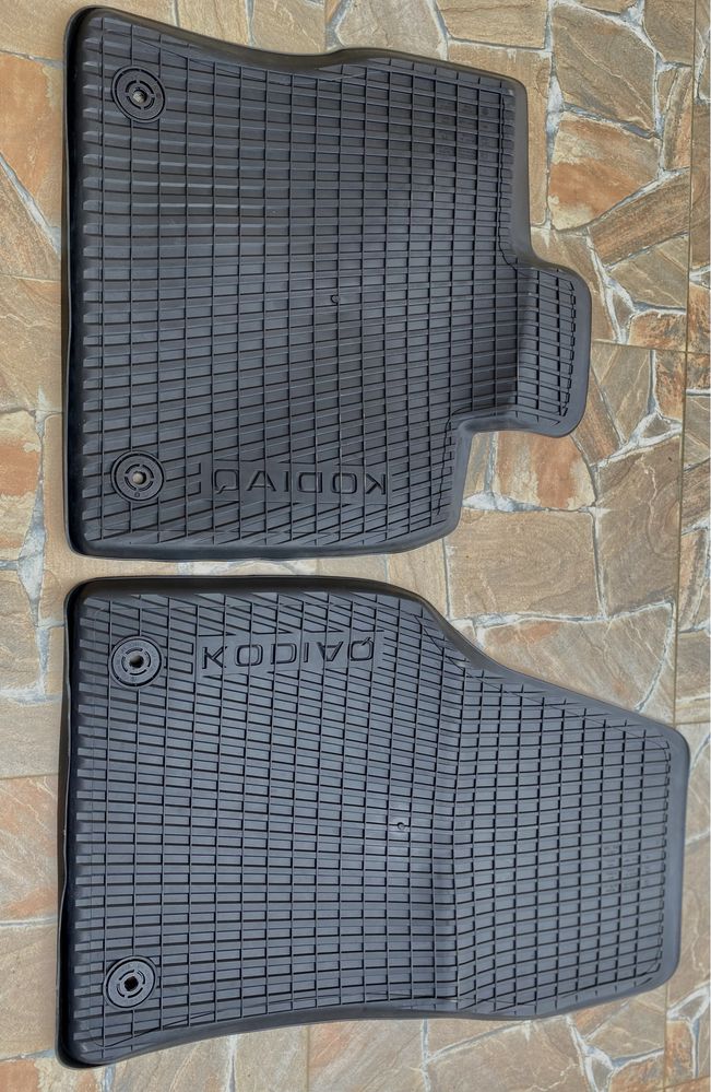 Set 4 covorase de cauciuc originale Skoda Kodiaq