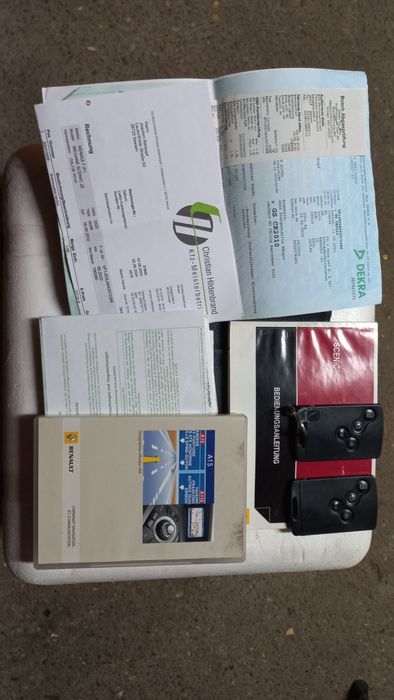 Vând Renault Grand Scenic 3   2.0 Diesel