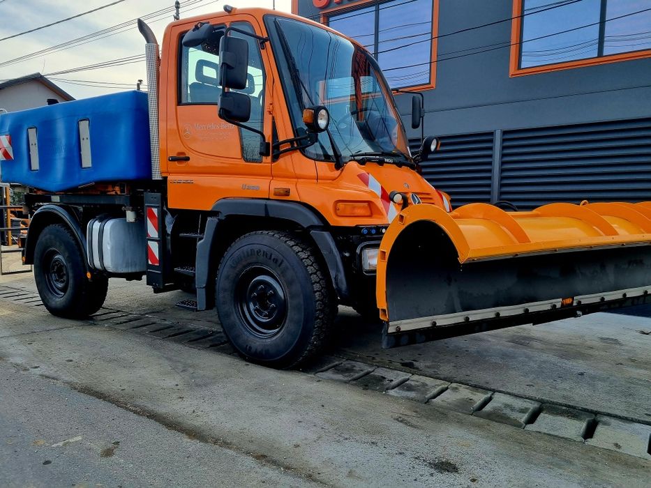 UNIMOG U500 U400 U300