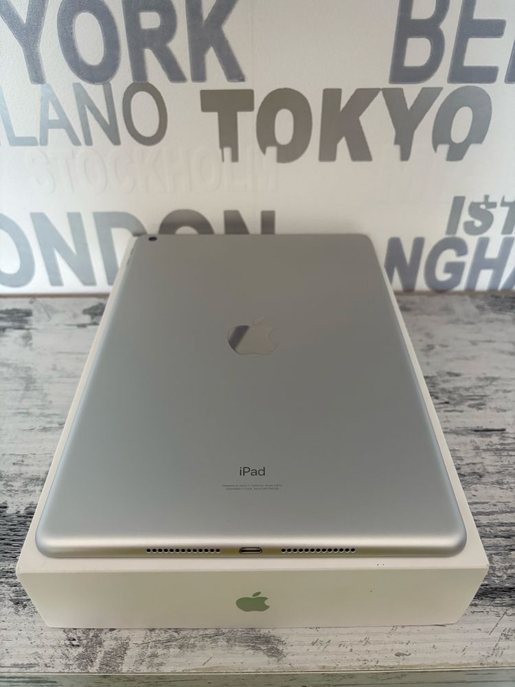 iPad 9, 64gb, сив