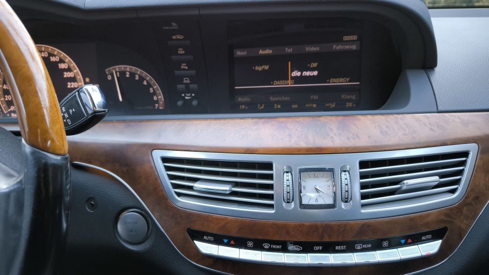 Mercedes Benz S550 W221