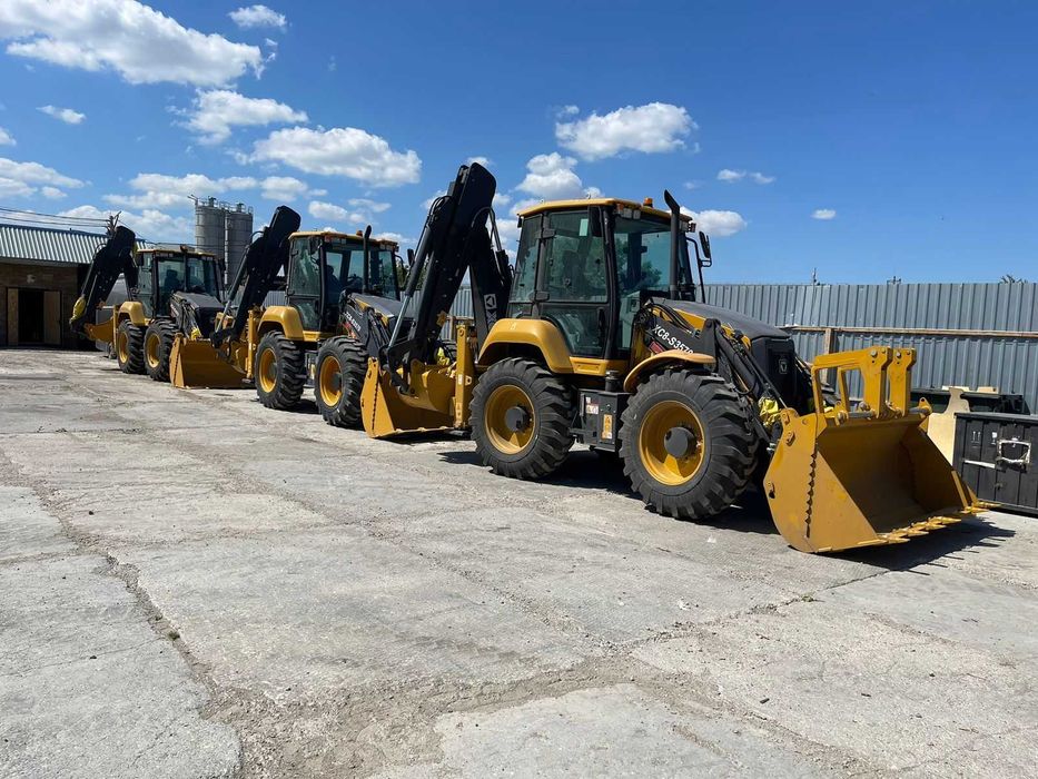 Yema Экскаватор-погрузчик XCMG XC8-S3570