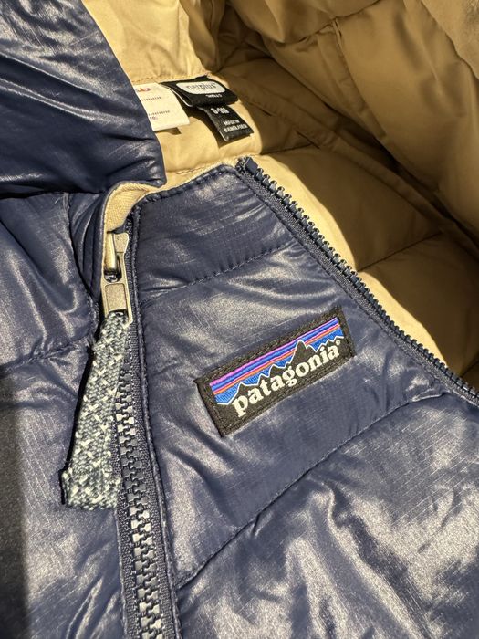Combinezon ski bebe 0-6 luni Patagonia pret magazin 850 lei puf gasca