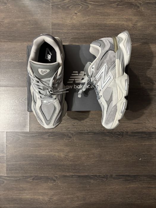 New Balance 9060 Grey