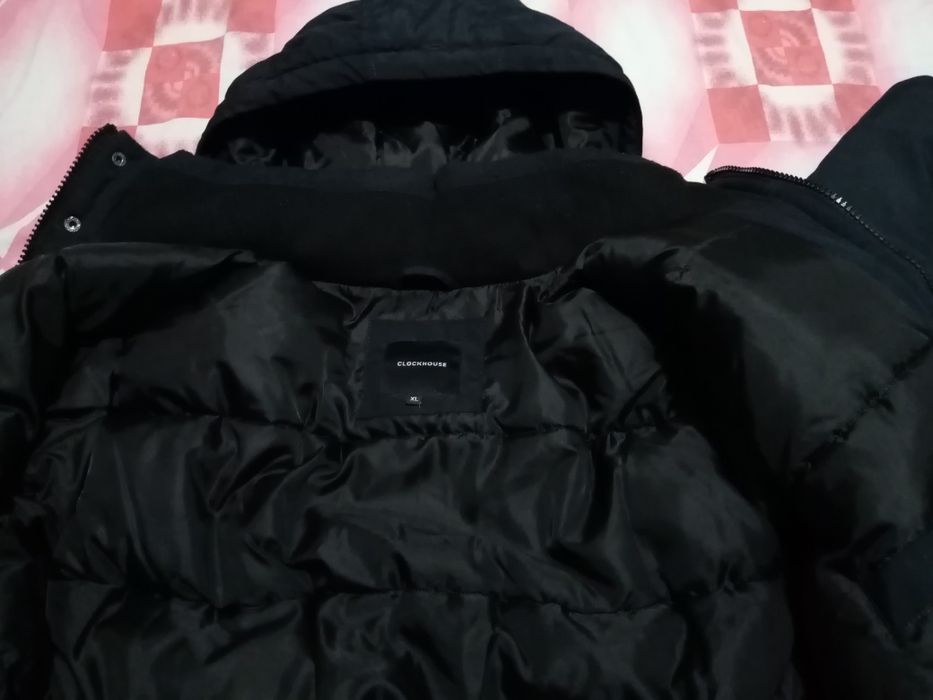 Vând geaca bărbătească