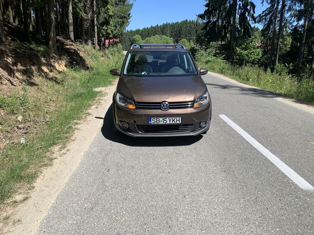 Vind Vw Touran cross
