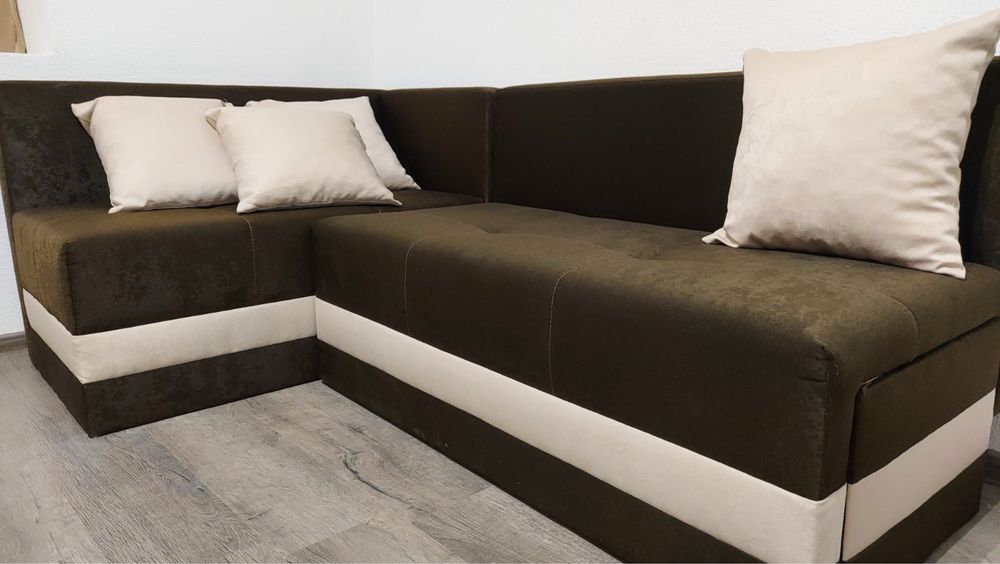 Диван чисто нов