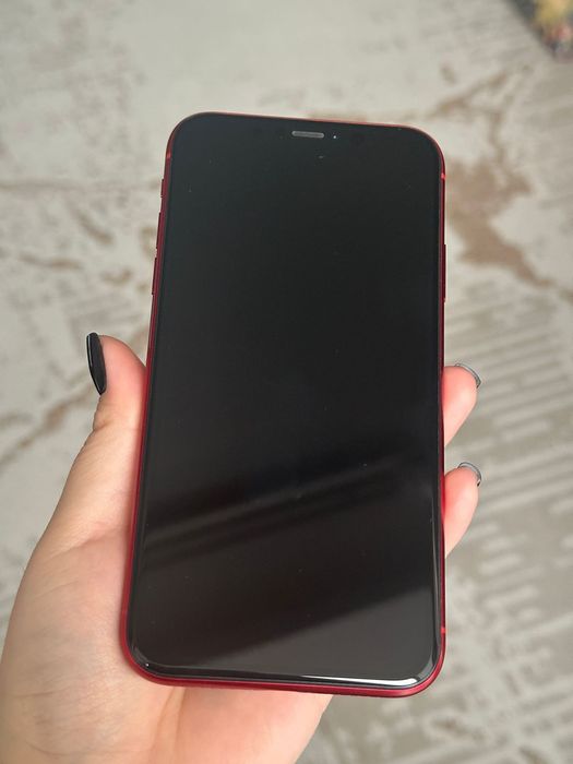 Продать айфон XR