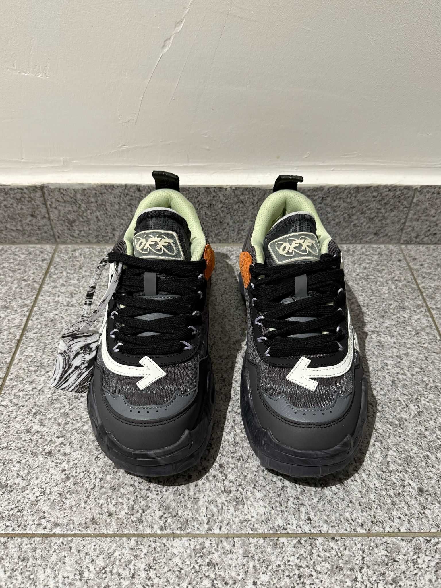 OFF-WHITE Odsy 1000 Dark Grey