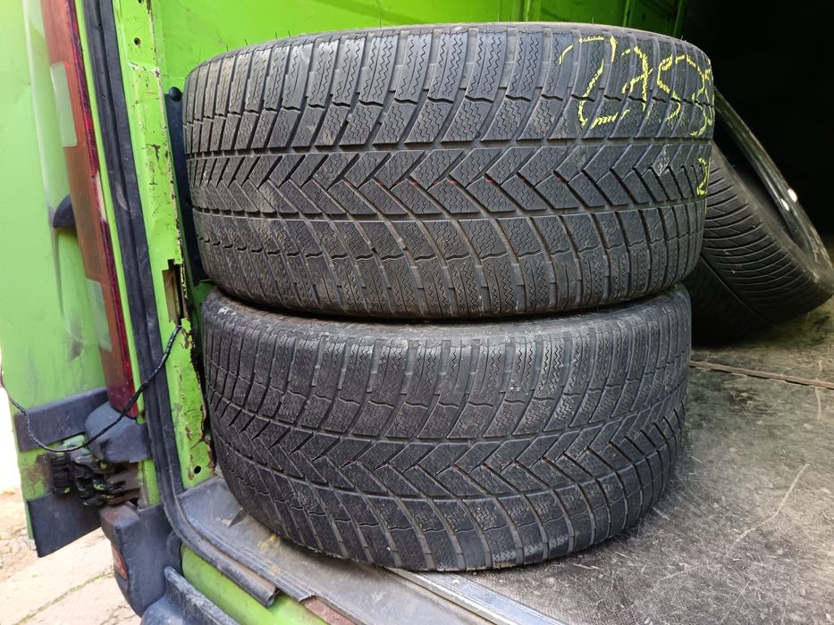 Anvelope MS iarna 275 35 21 bridgestone 2021 5.4mm