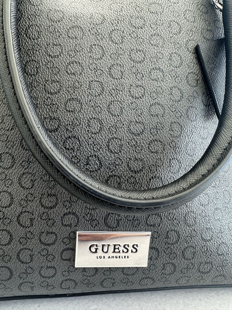 Дамска чанта Guess -Оригинална
