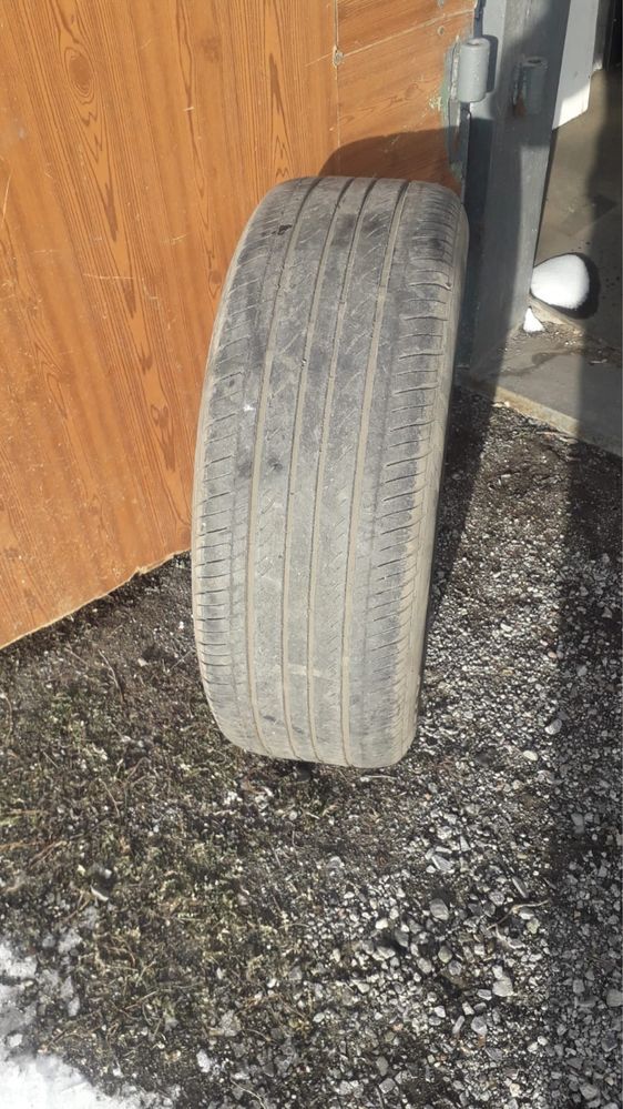 Резина 215/60 R16