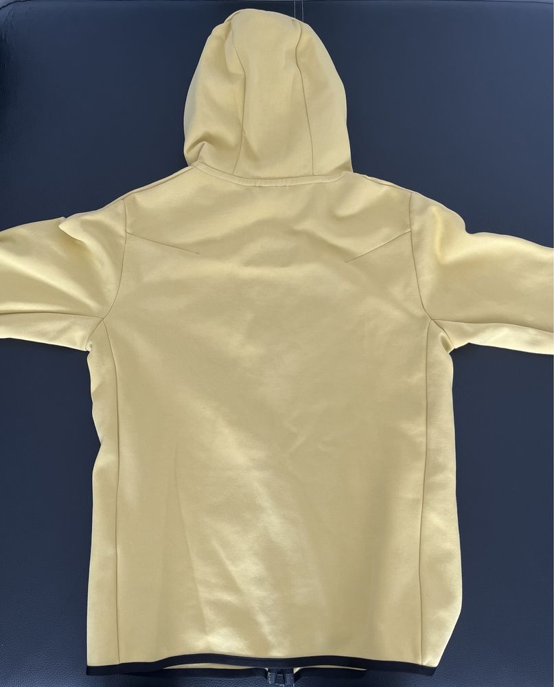 Nike Tech Fleece
