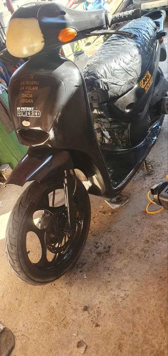 Vând scuter Cagiva / Derbi 125cc 2T, un model foarte rar în România.