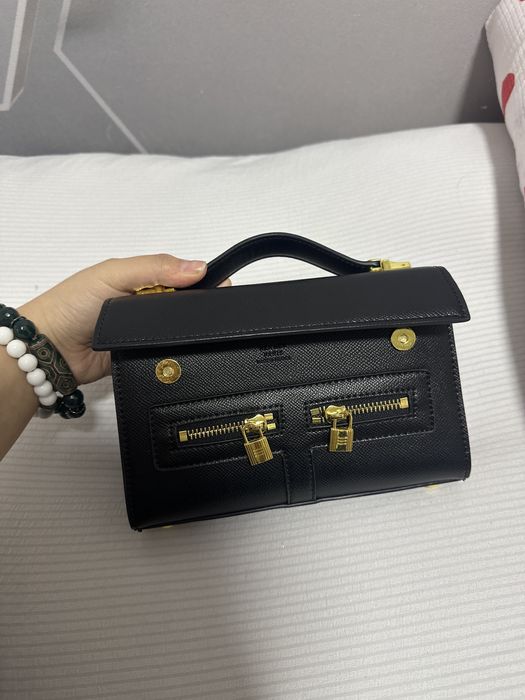 Сумочка Hermes.