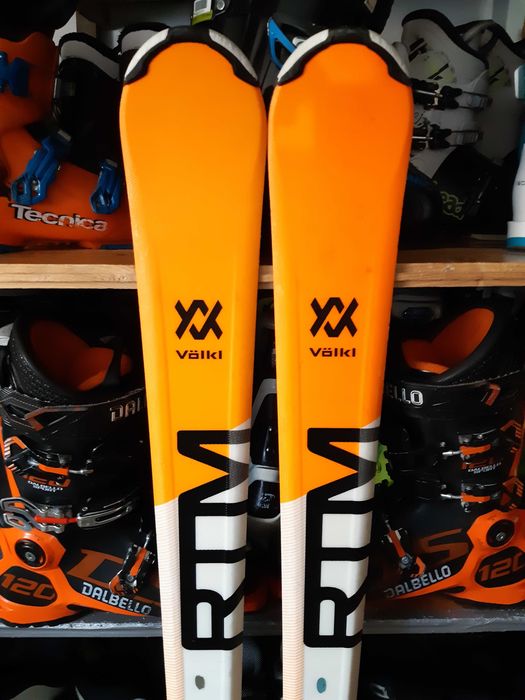 Schiuri 168 cm Volkl RTM 7.6 clapari schi bete
