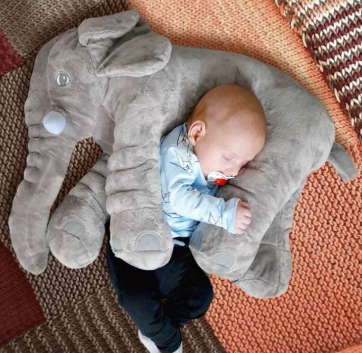 Плюшена възглавница слон