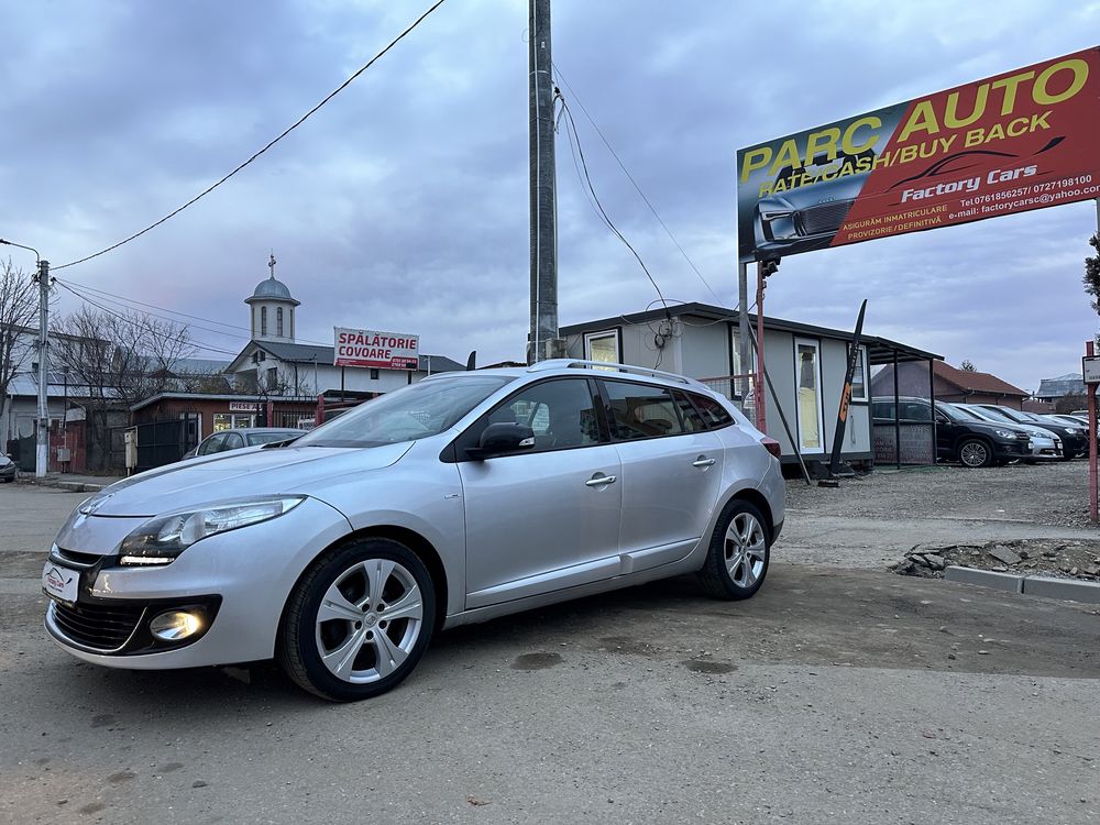 Renault Megane 3 BOSE An 2012 Navi 1.5 dci Camera PDC F+S Led