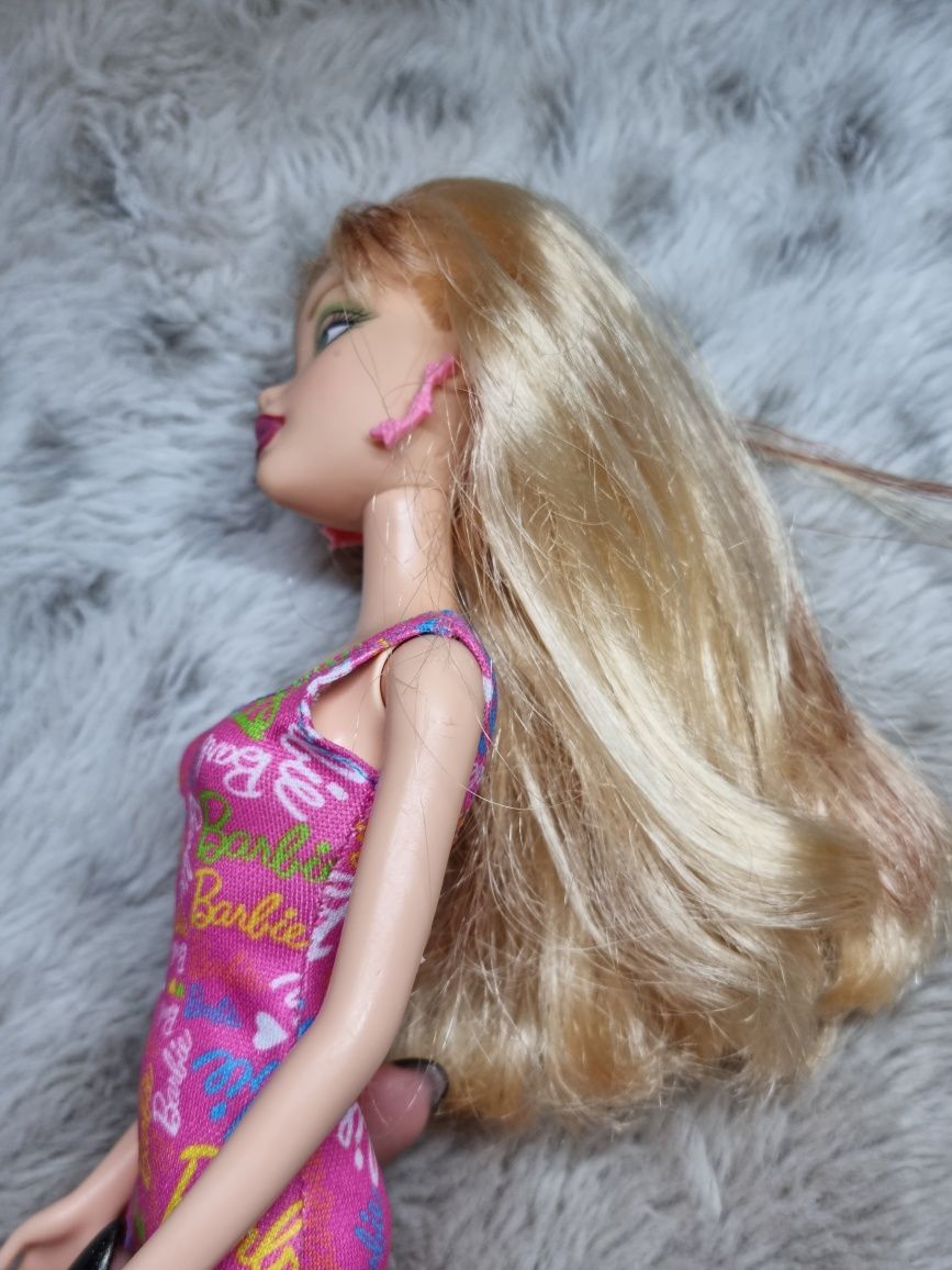 Papusa Barbie My scene Delancey Jammin in Jamaica Mattel