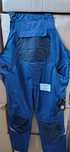 Salopete, pantaloni de lucru, bluze de salopetă, tricouri, halate etc