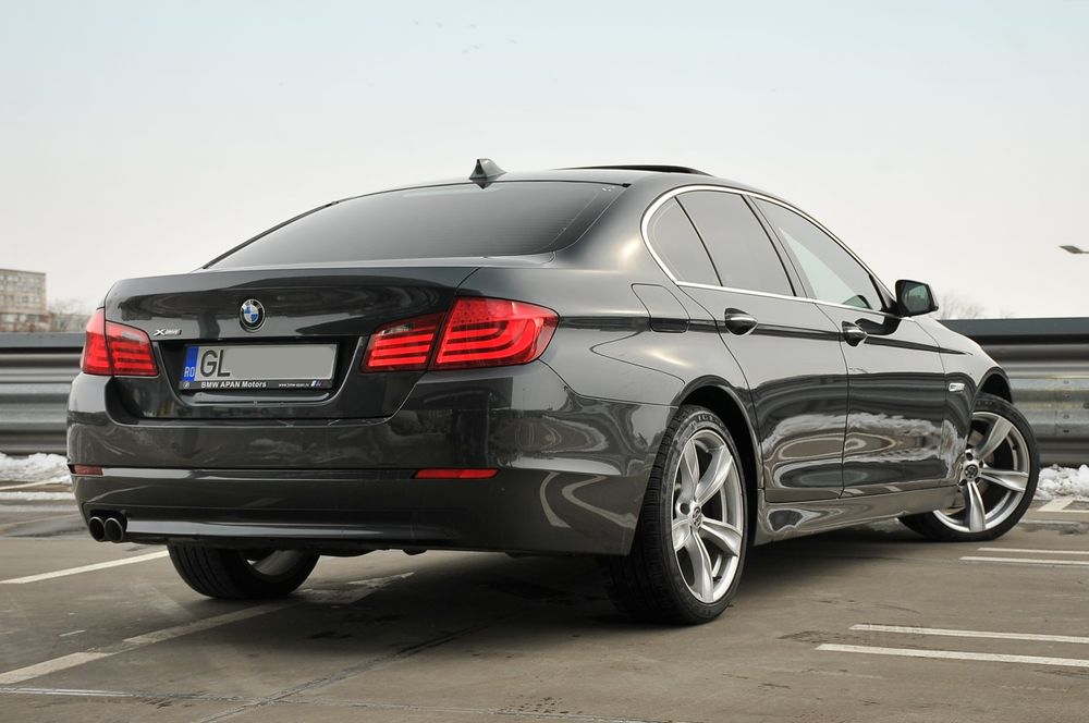 BMW 530 XDRIVE  2012