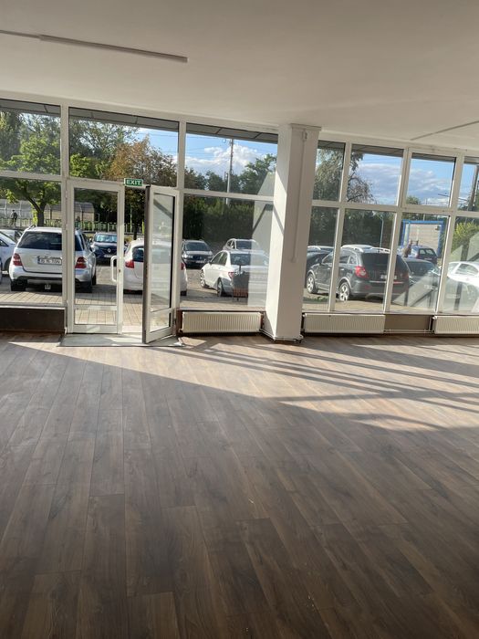 Birouri-Spatiul Comercial