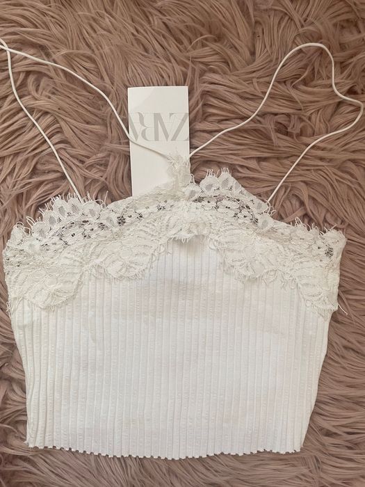 Top Zara S, nou, cu eticheta