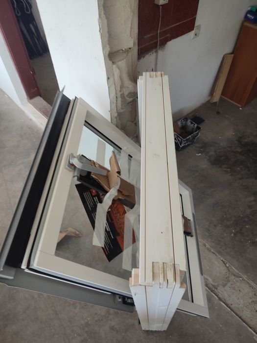 fereastră mansardă dakea