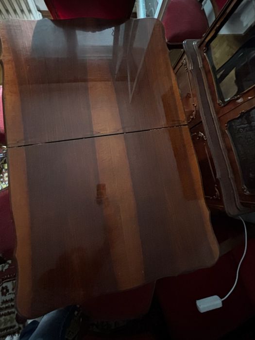 Masa extensibila min 160-max 210 cm bonus 6 scaune