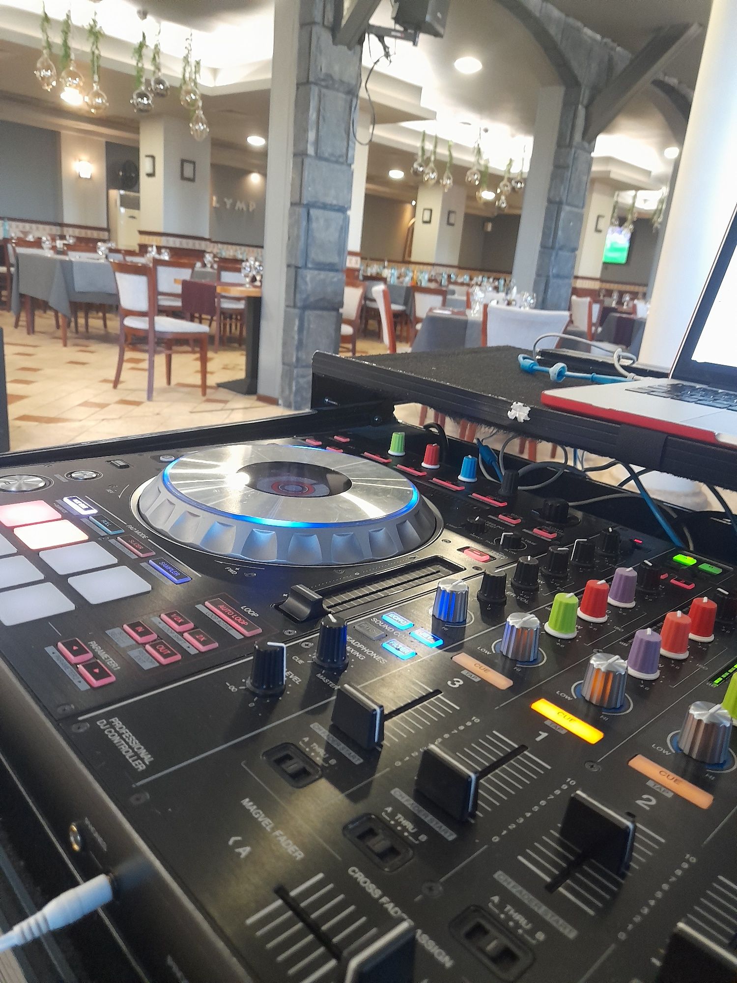 Pioneer DDJ SZ  ( SERATO DJ ) със case чанта The best Petkov