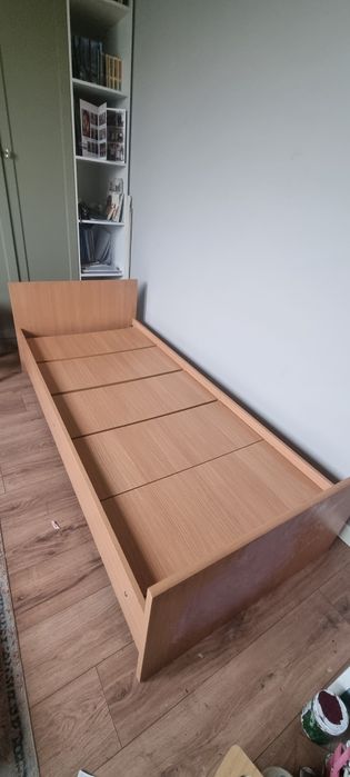 Кровать односпальняя