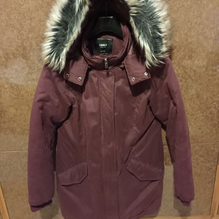 Дамско спортно зимно палто " ONLI"