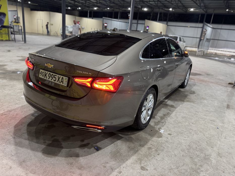 Malibu premier sotiladi