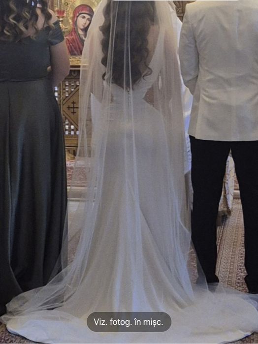 Rochie Mireasa  .