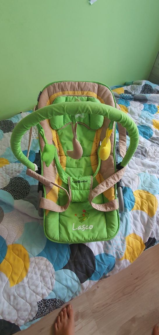Бебешки шезлонг и столче за кола