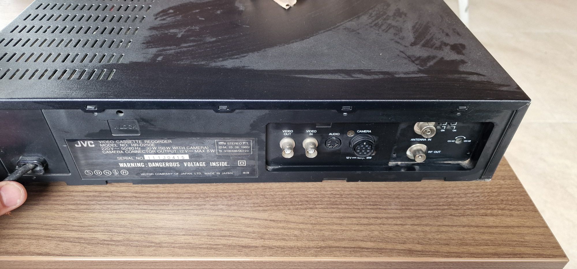 Video recorder JVC HR-D250E defect