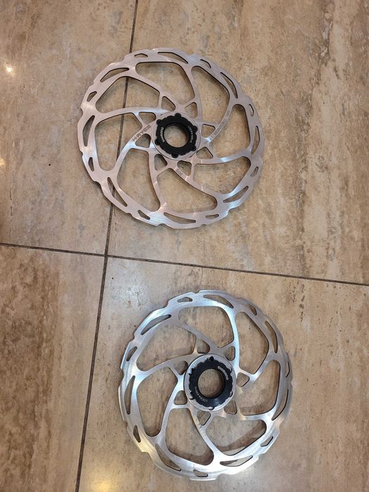 set disc Hayes 203/180mm + adaptor Centerlock