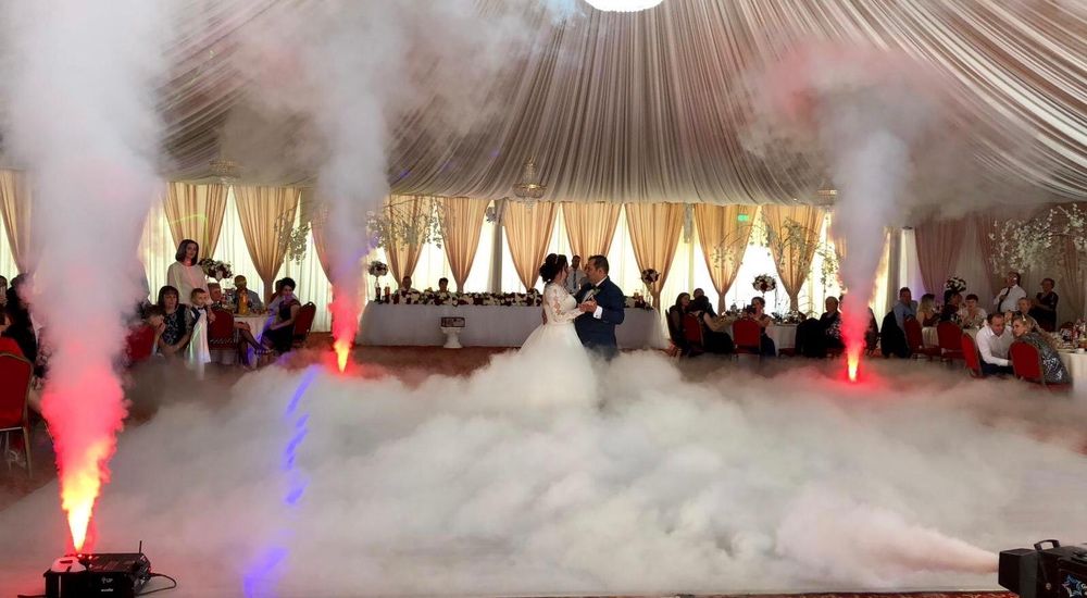 Fum greu la dasul mirilor/platforma 360/cabina foto