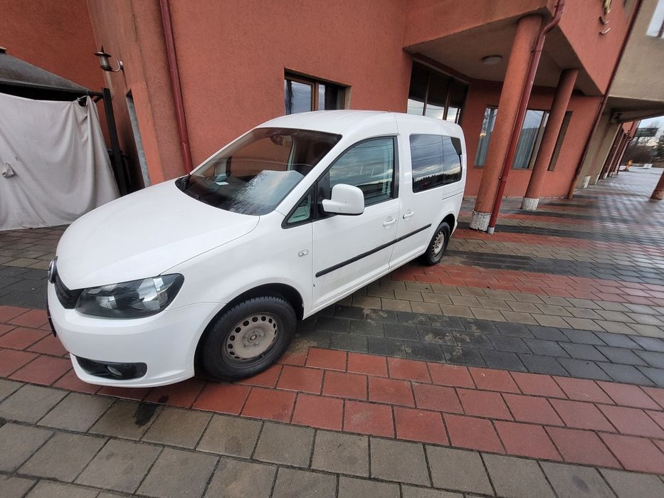 VW Caddy 1.6 tdi din 2015, 330.000 km