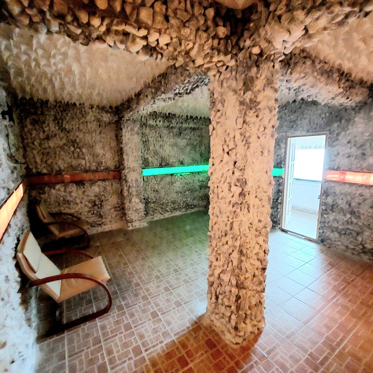 PROPRIETAR -  40 Mp Parter - vizavi de H Orient