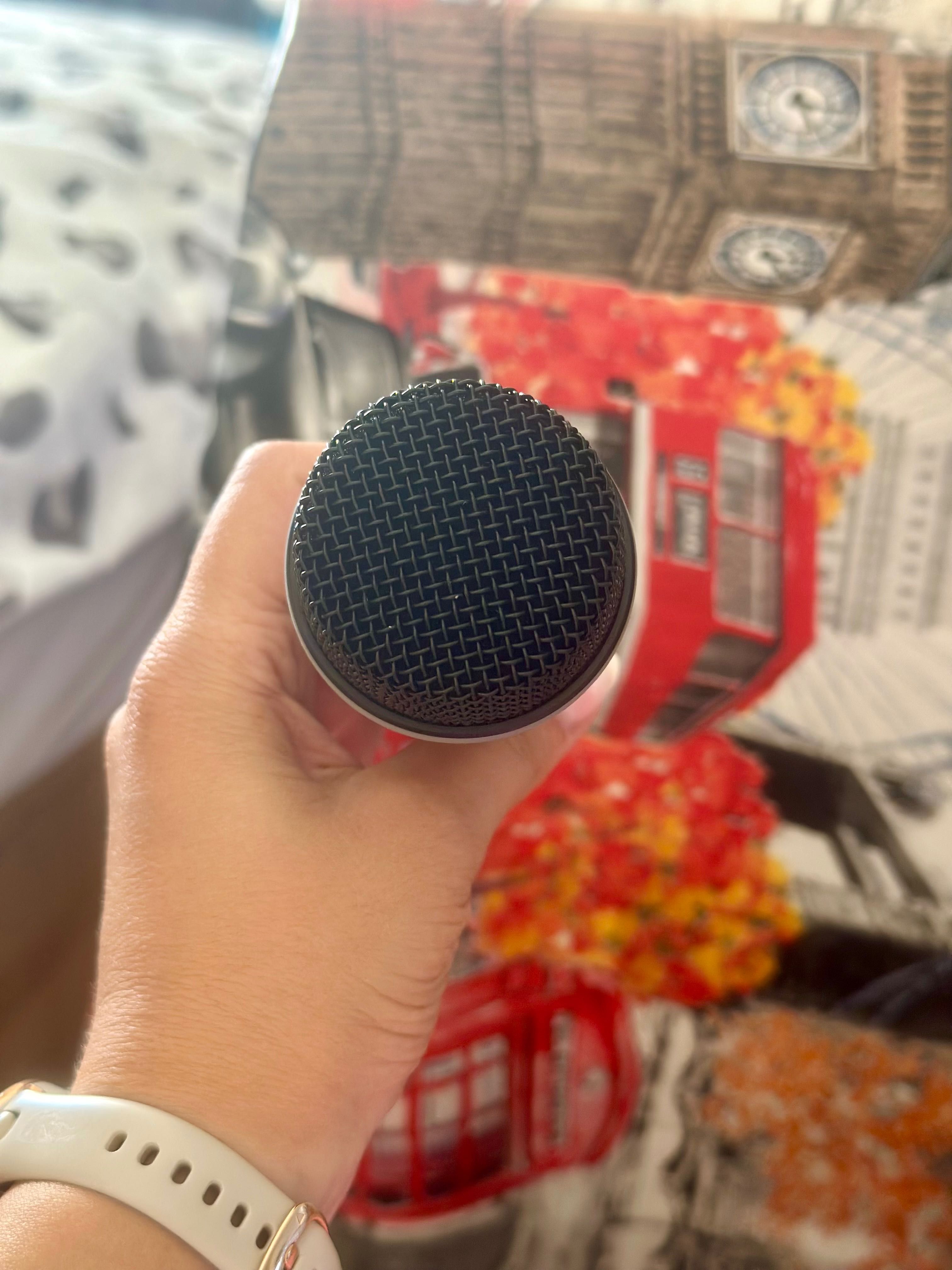 Микрофон Electro-voice