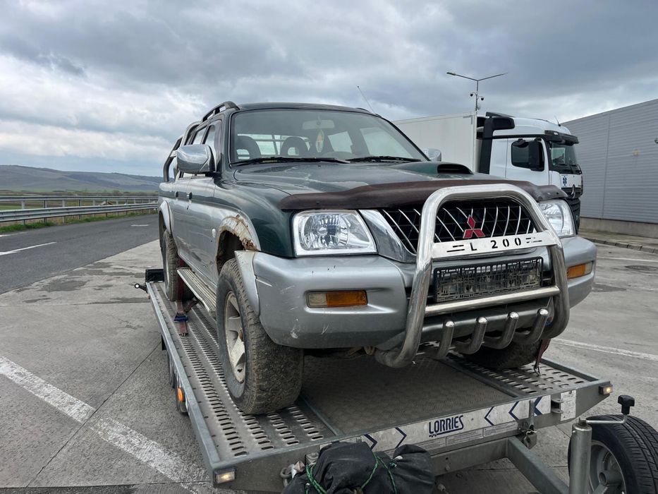 Dezmembrez Mitsubishi L200 piese Mitsubishi L200