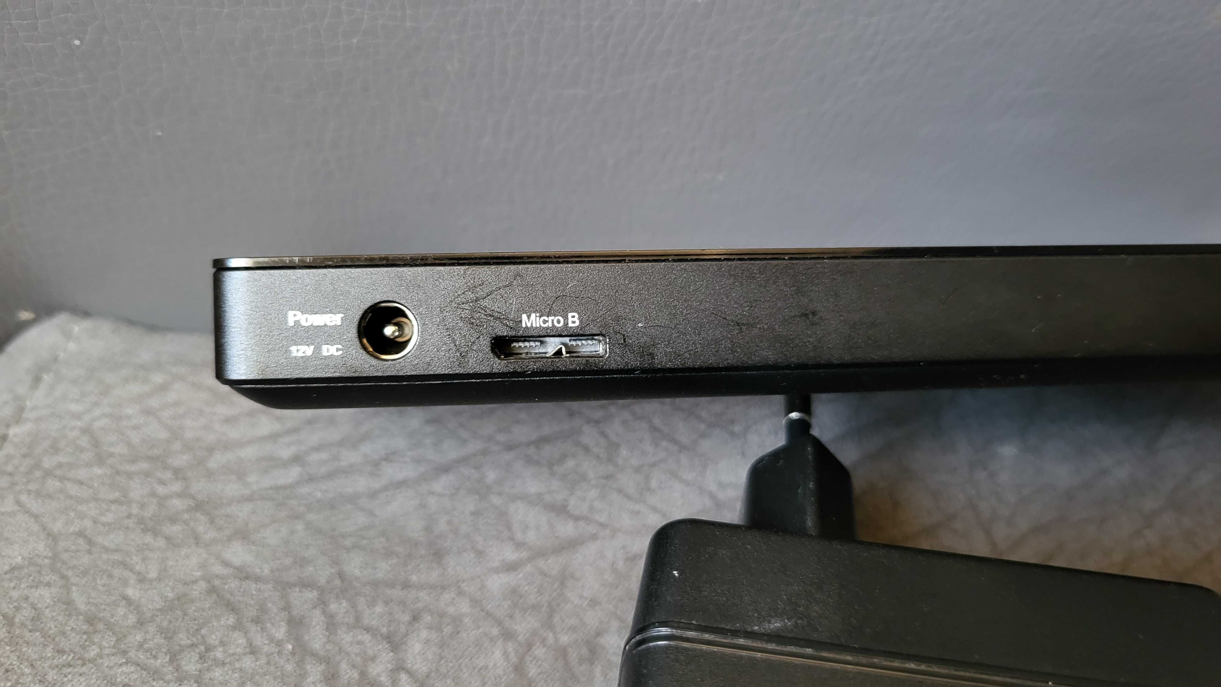 TP-LINK Hub USB UH700, 7 porturi, USB 3.0,  Negru